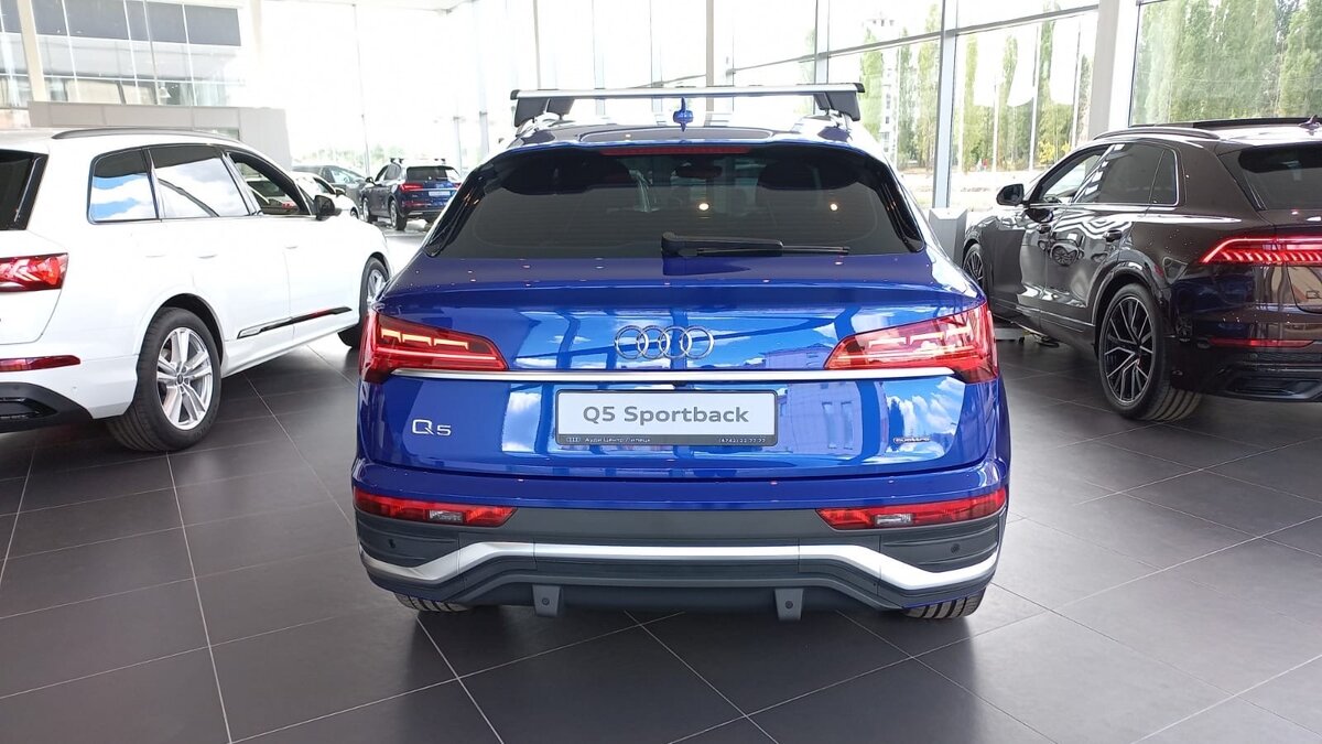 Check price and buy New Audi Q5 Sportback 45 TFSI (FY) For Sale