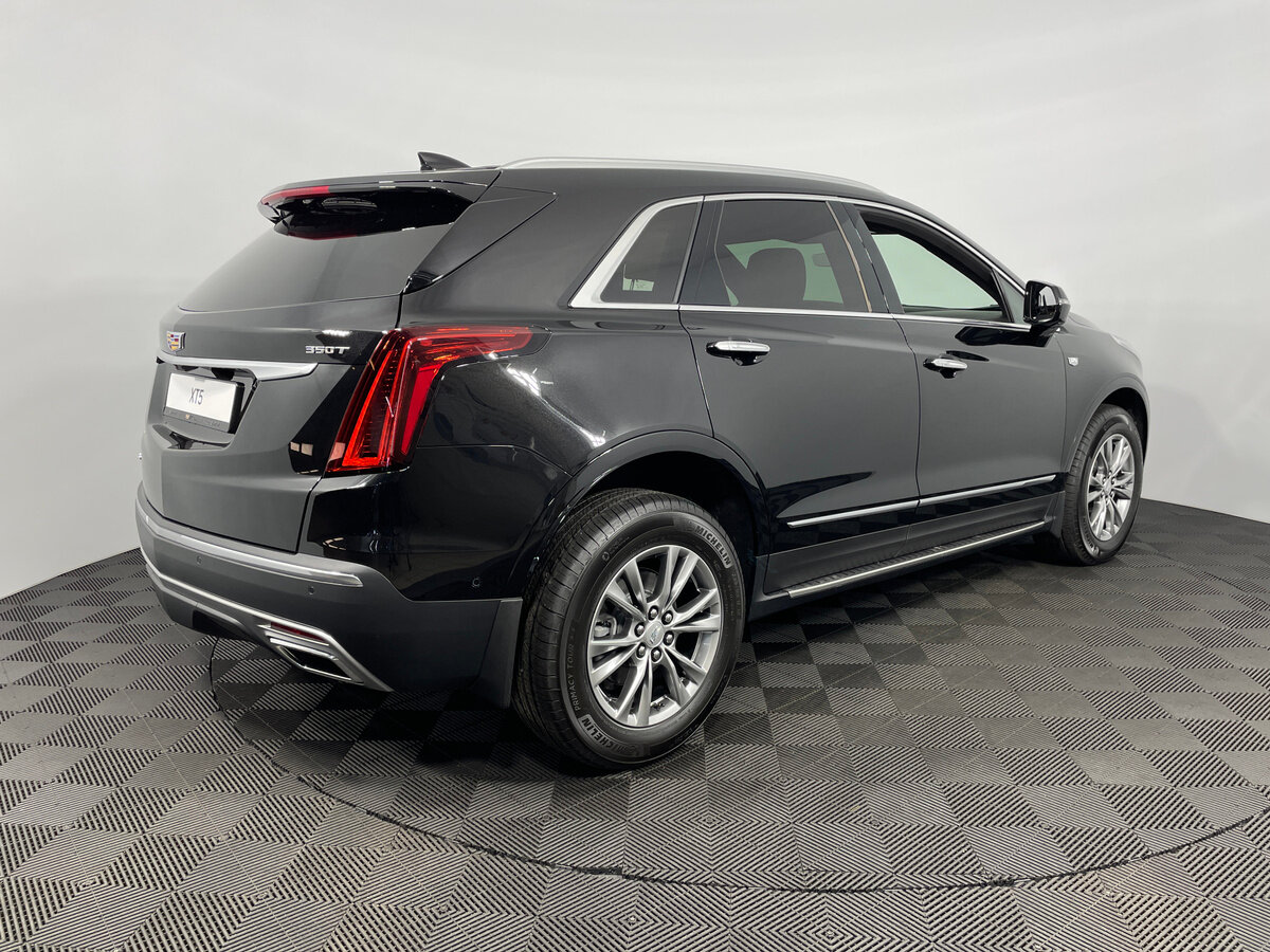 Check price and buy New Cadillac XT5 Restyling For Sale