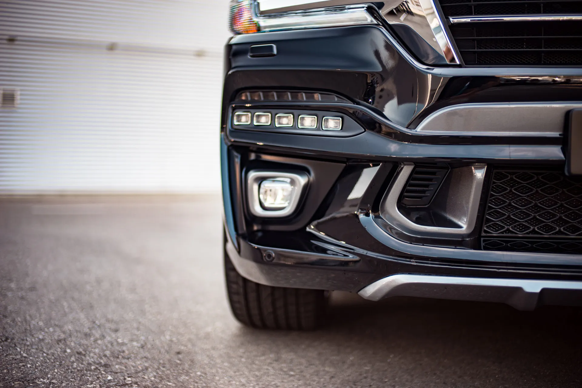 Front bumper MTR Design for Toyota Land Cruiser 200