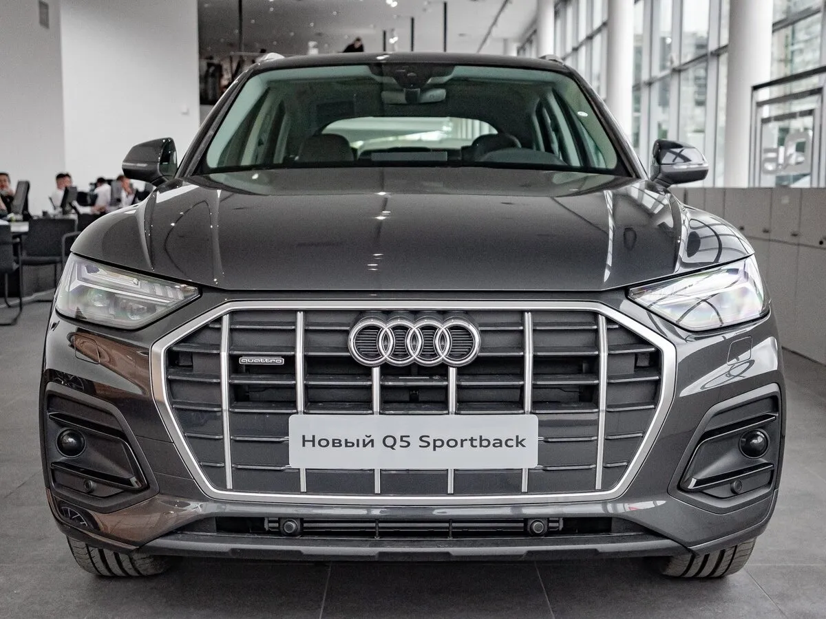 Check price and buy New Audi Q5 Sportback 45 TFSI (FY) For Sale