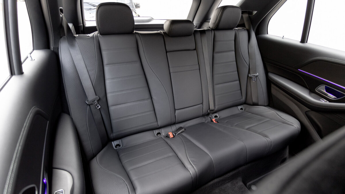 Check price and buy New Mercedes-Benz GLE 300 d (V167) For Sale