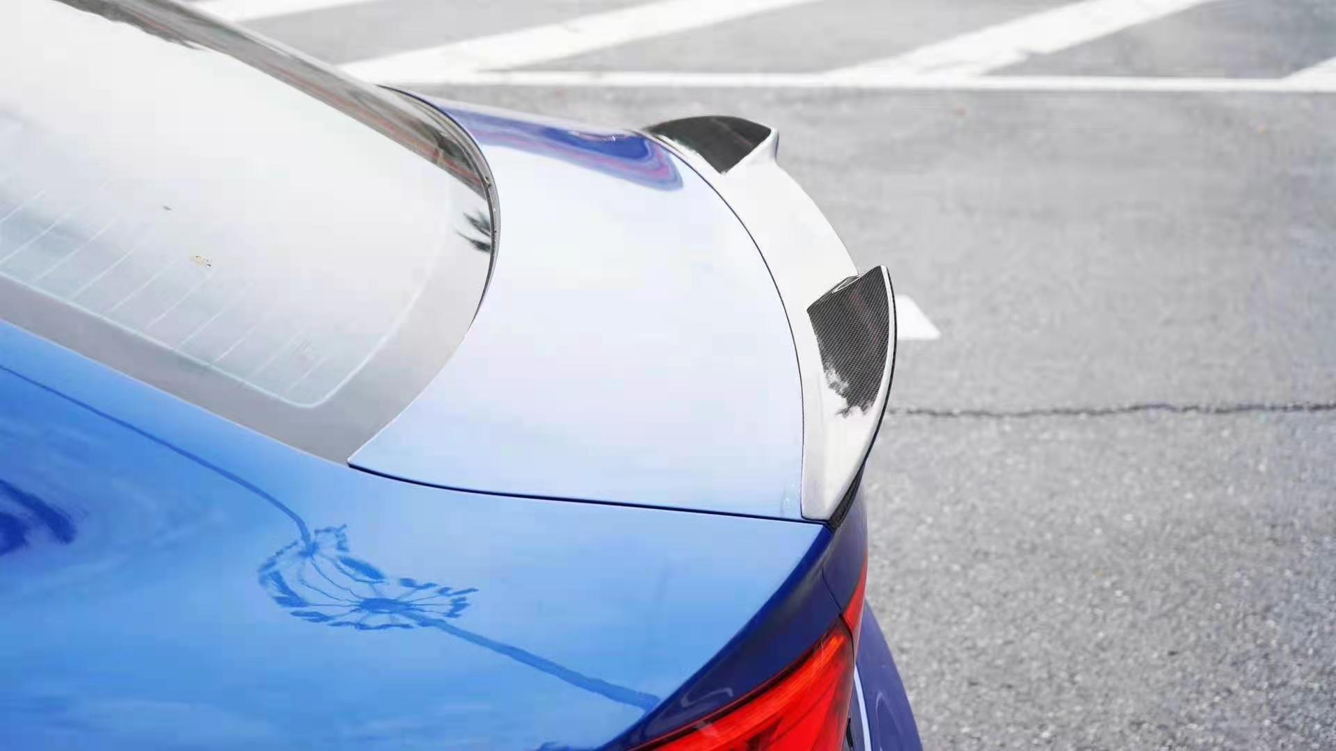 Check our price and buy Karbel Carbon Fiber Body kit set for Audi RS3 FL