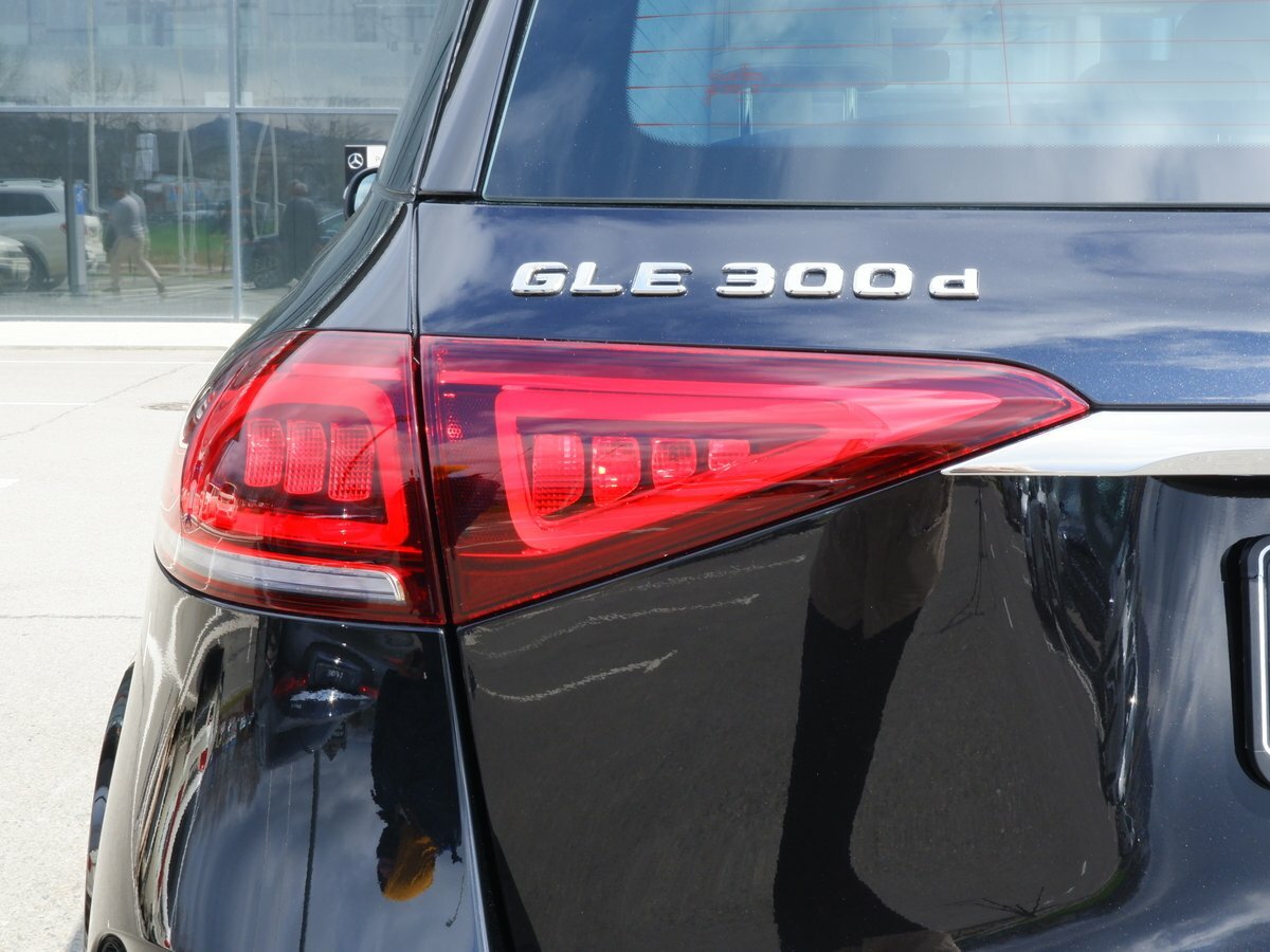 Check price and buy New Mercedes-Benz GLE 300 d (V167) For Sale