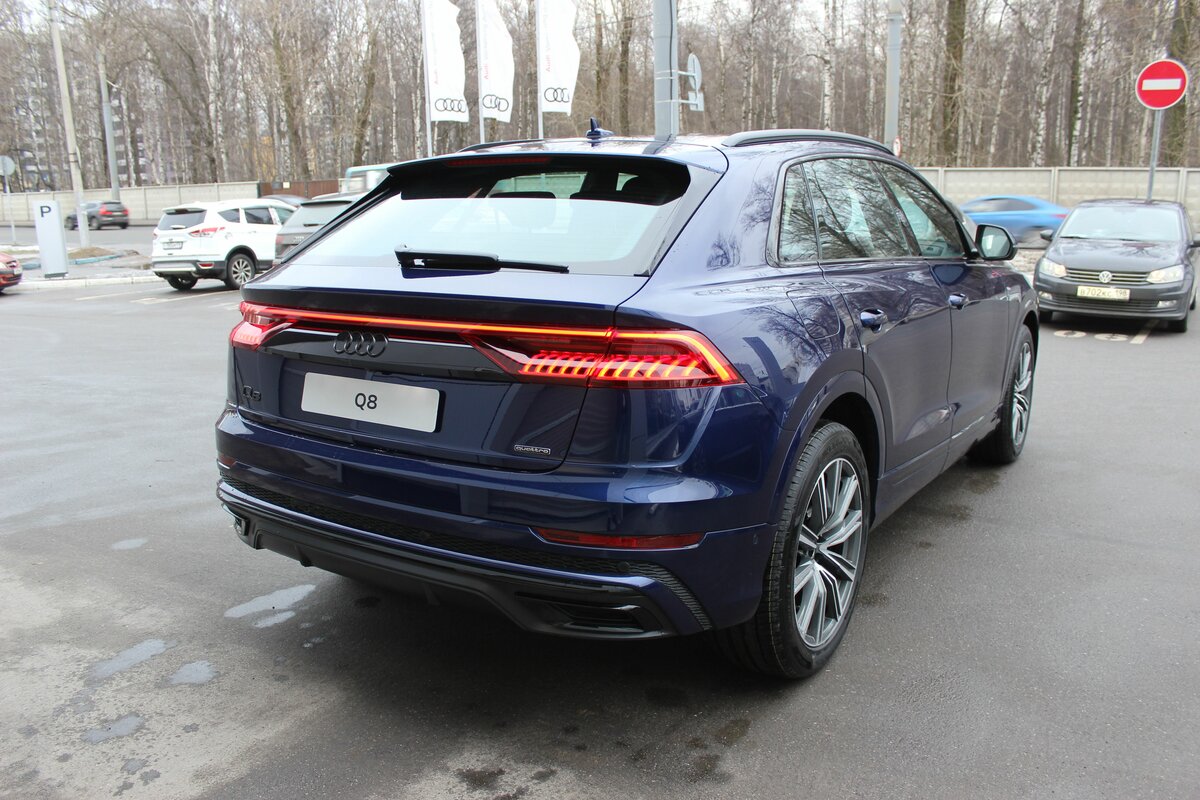 Buy New Audi Q8 45 TDI