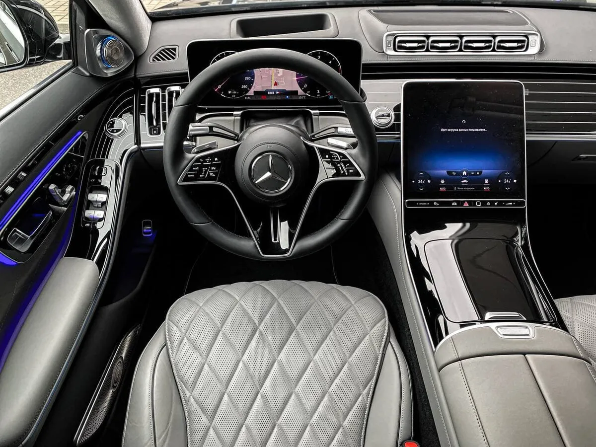 Check price and buy New Mercedes-Benz S-class 350 d Long 4MATIC VII (W223) For Sale