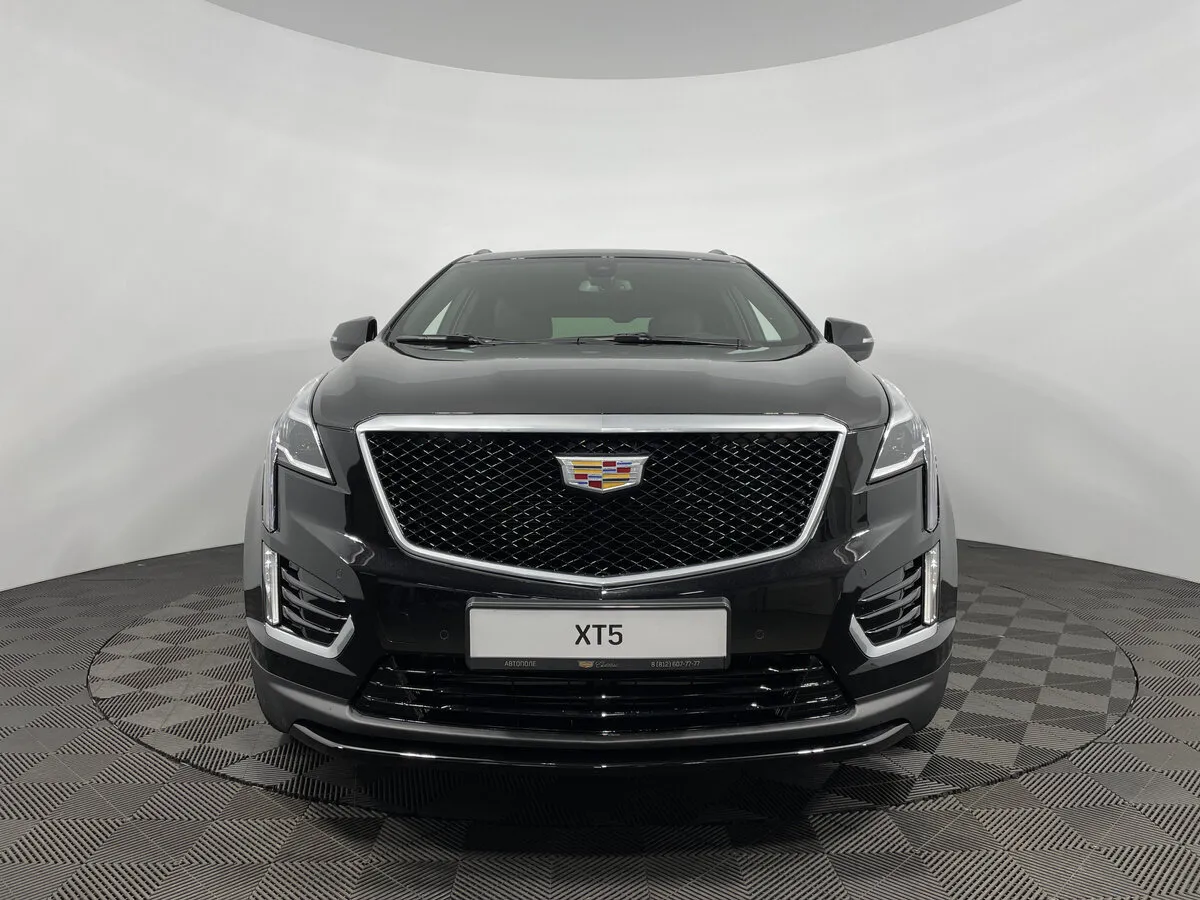 Check price and buy New Cadillac XT5 Restyling For Sale