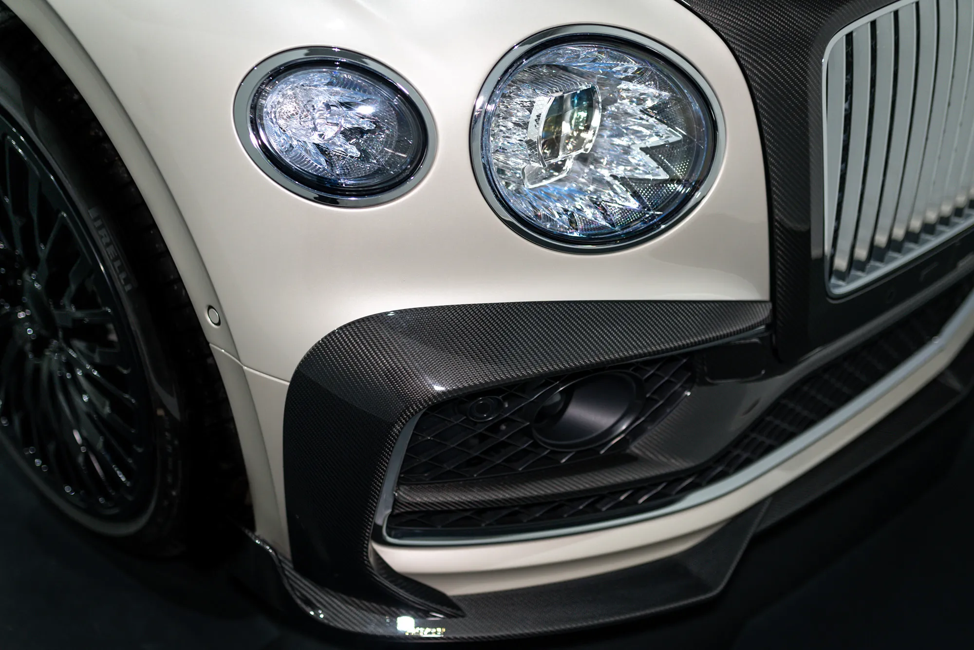 Check price and buy Keyvany Carbon Fiber Body kit set for Bentley Flying Spur