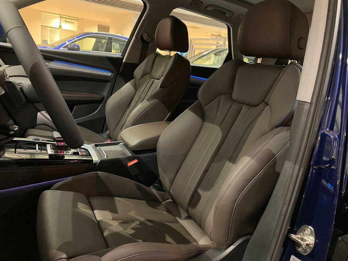 Check price and buy New Audi Q5 45 TFSI (FY) Restyling For Sale