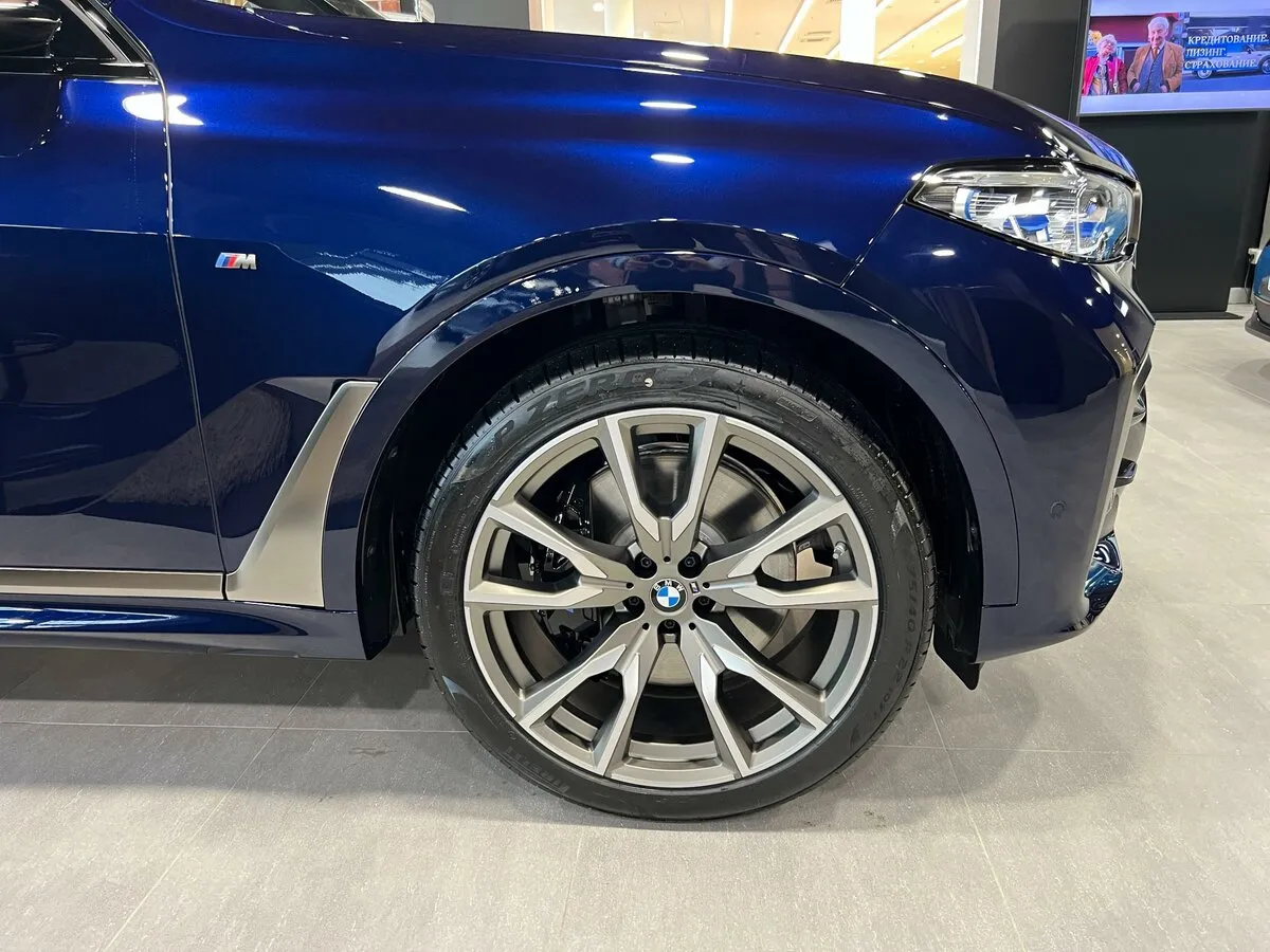 Check price and buy New BMW X7 M50i (G07) For Sale