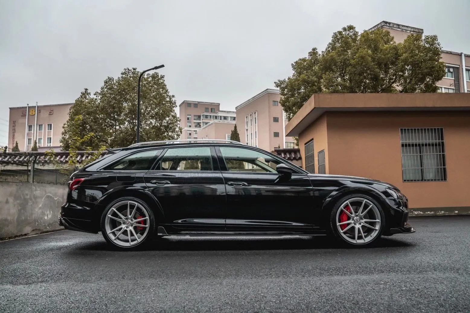 Check our price and buy Karbel Carbon Fiber Body kit set for Audi A6 Allroad C8 2020