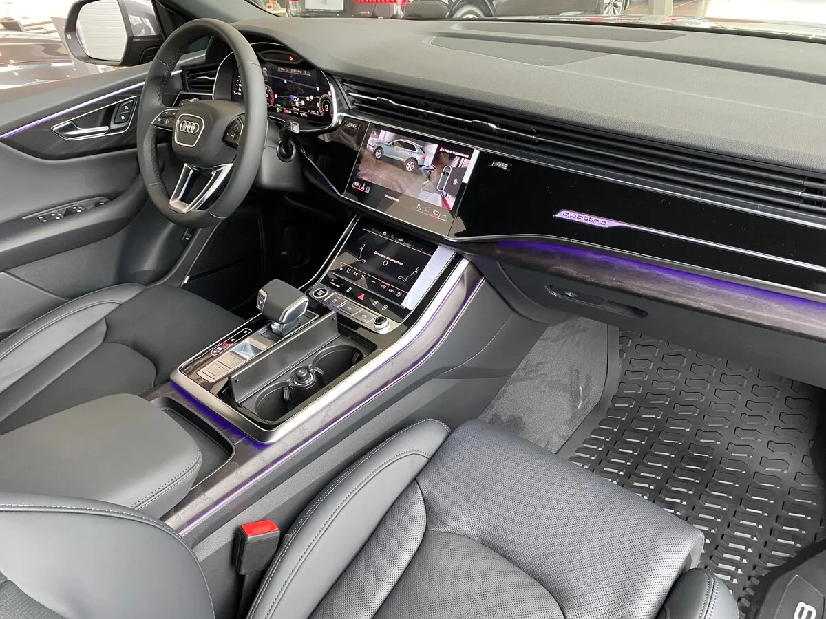 Buy New Audi Q8 45 TDI