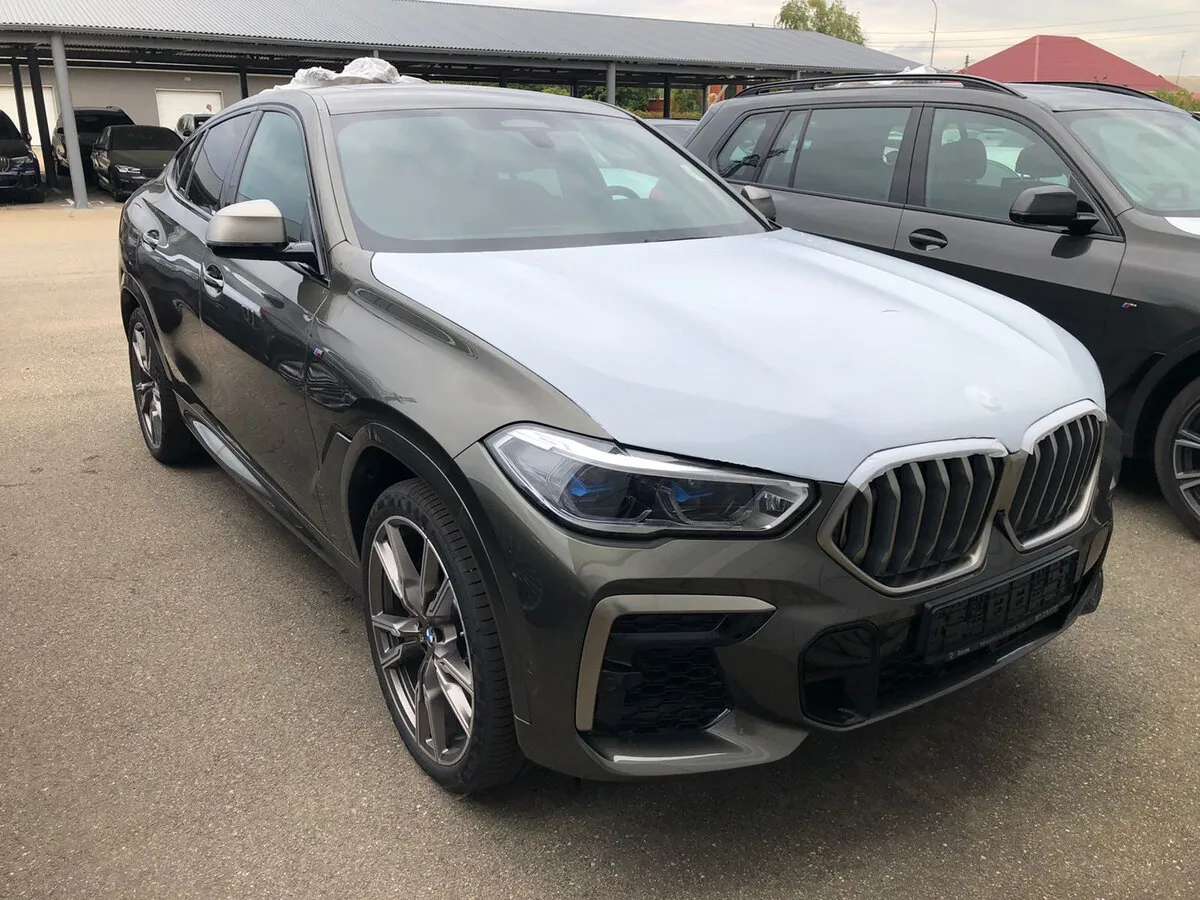 Buy New BMW X6 M50d (G06)