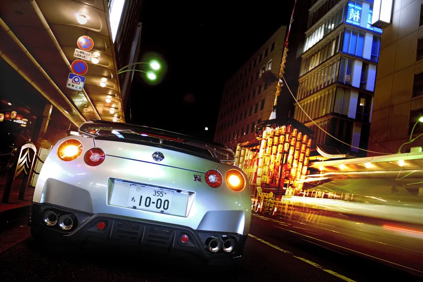 Check our price and buy Wald Black Bison body kit for Nissan GT-R !