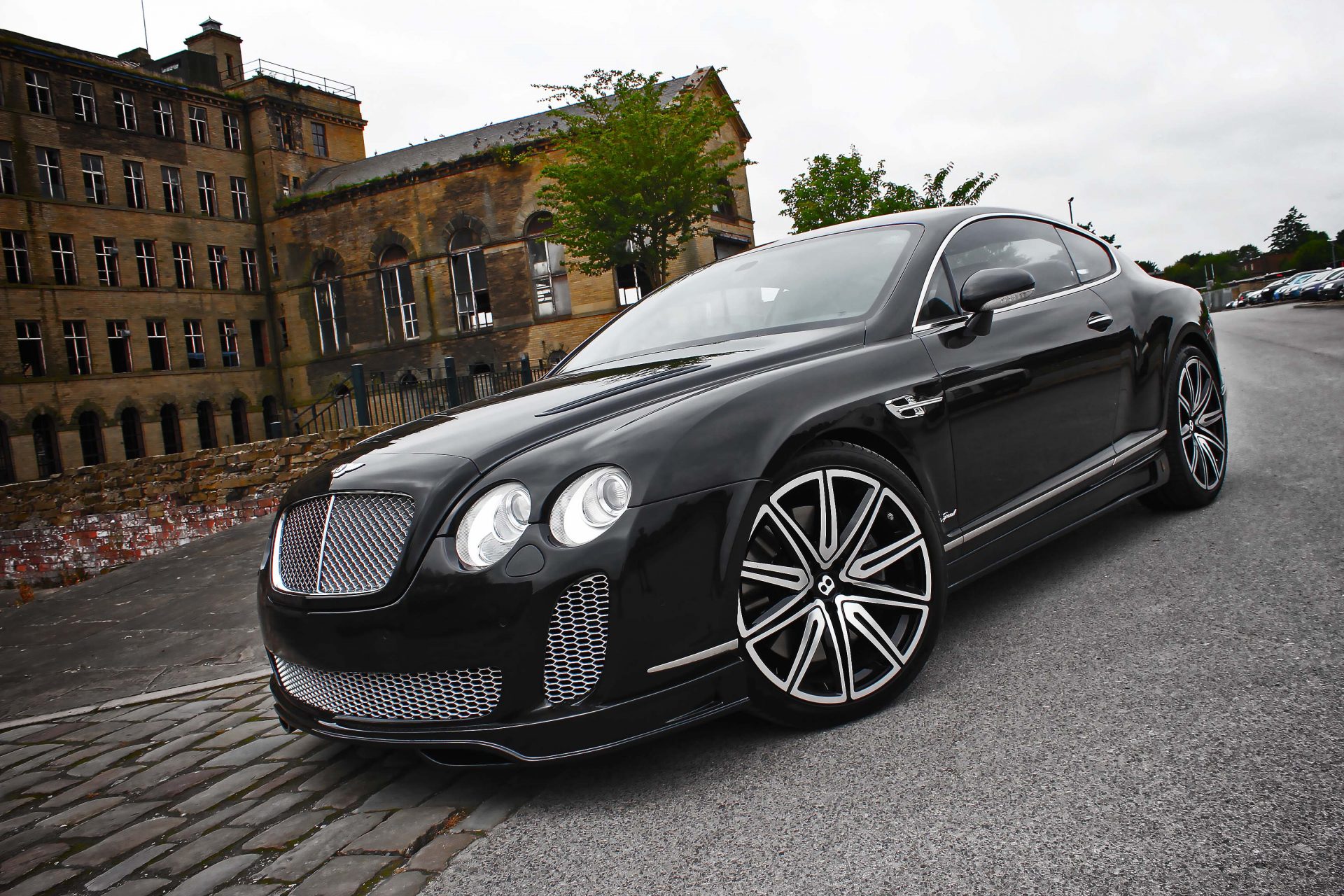 Basic body kit for Bentley Continental GT
